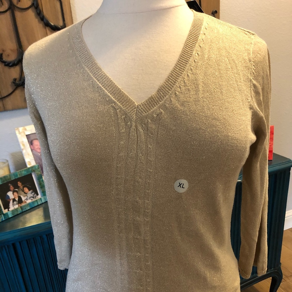 New Laura Michelle Top by CB Design.